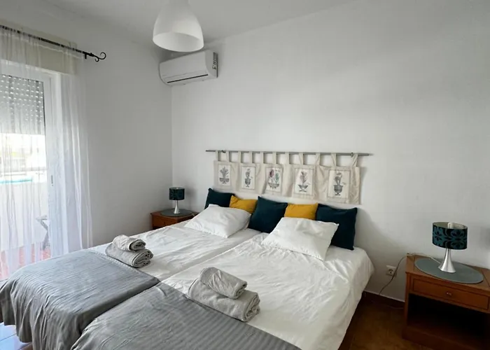Mira T1 Apartment